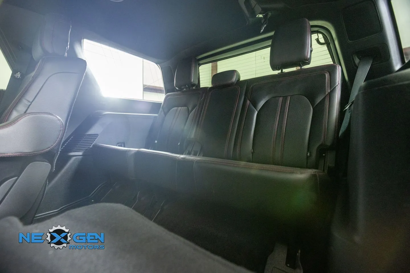 Ford Expedition photo 36