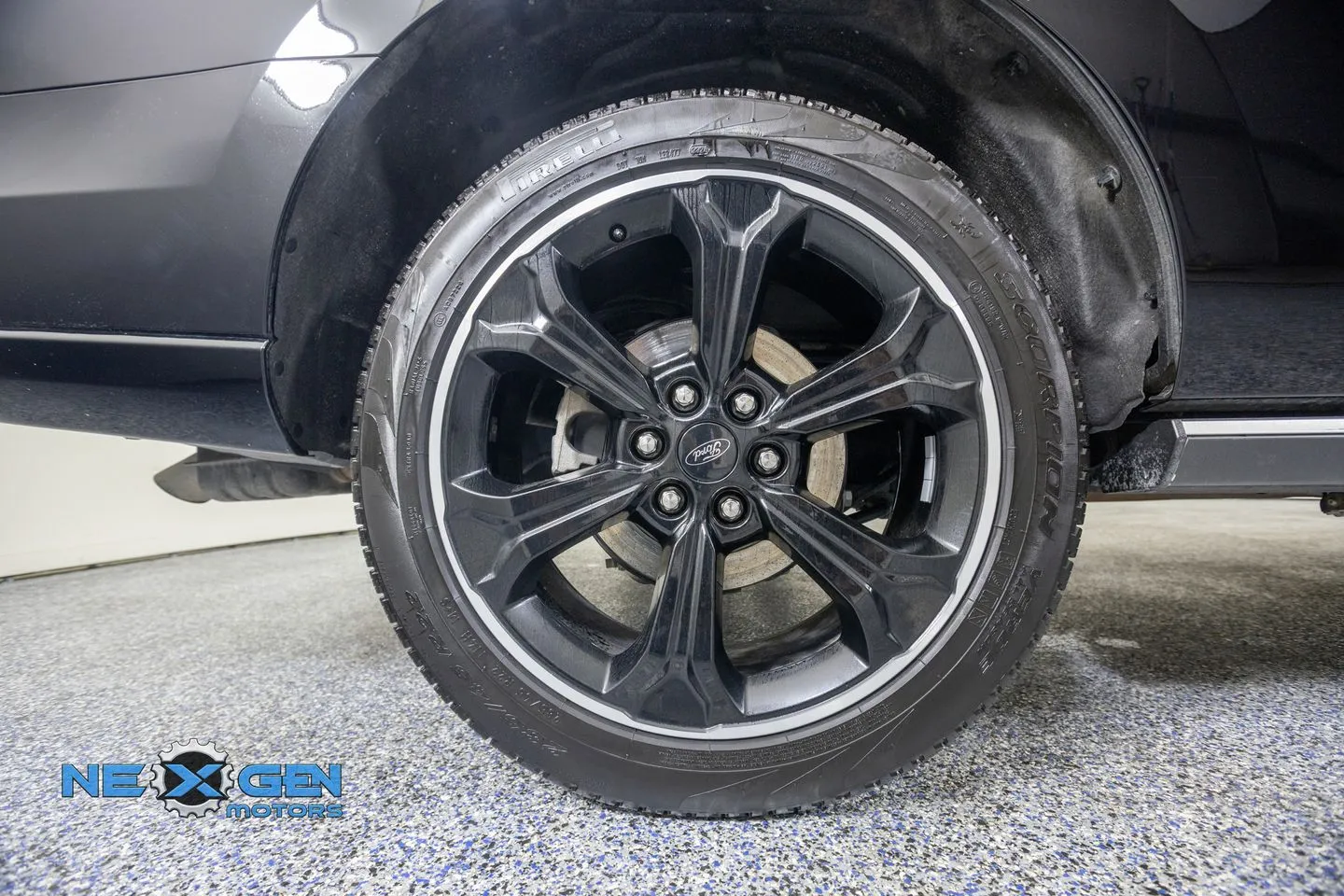 Ford Expedition photo 49