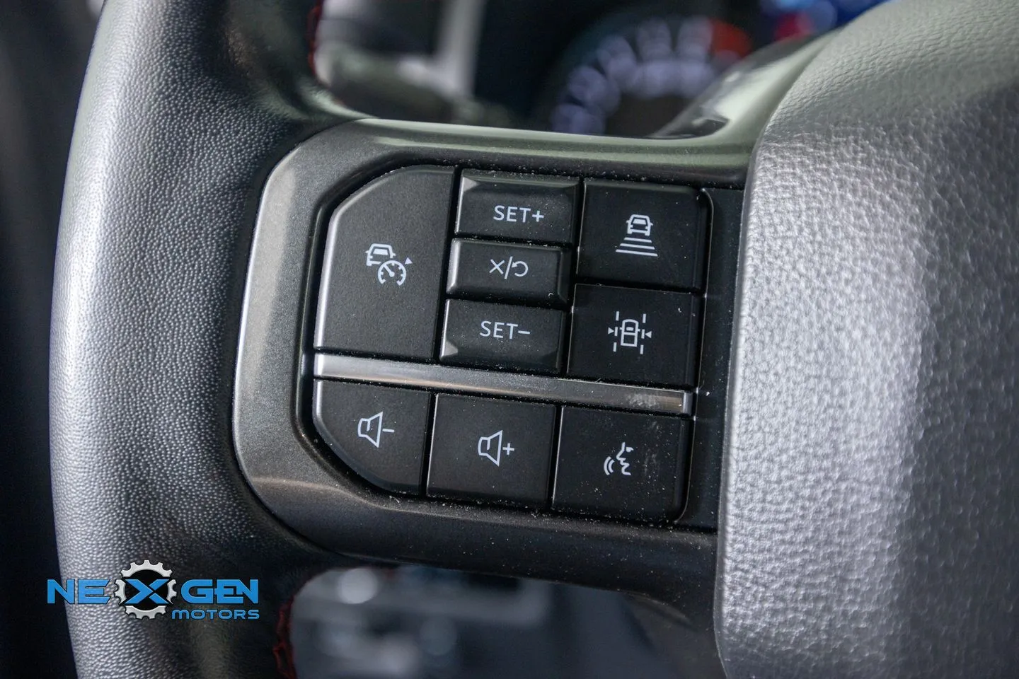 Ford Expedition photo 15