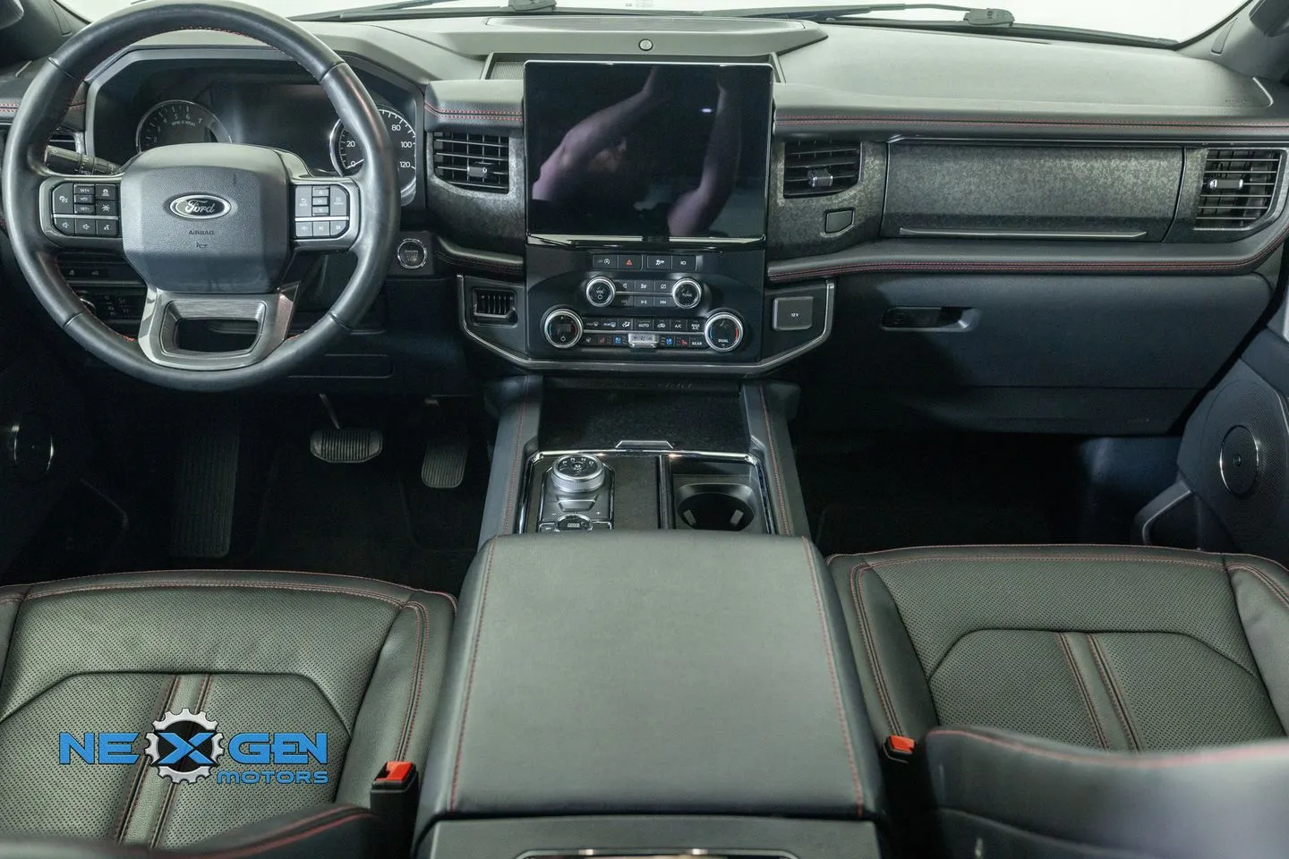 Ford Expedition photo 34