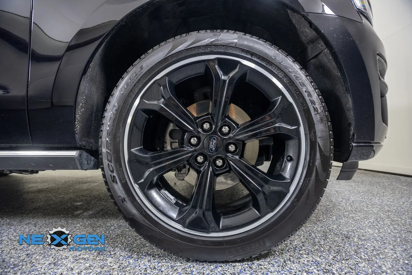 Ford Expedition photo 48