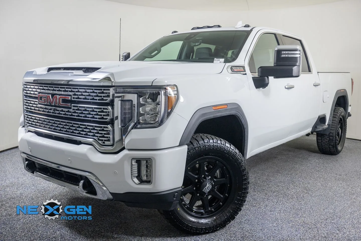 GMC Sierra photo 4