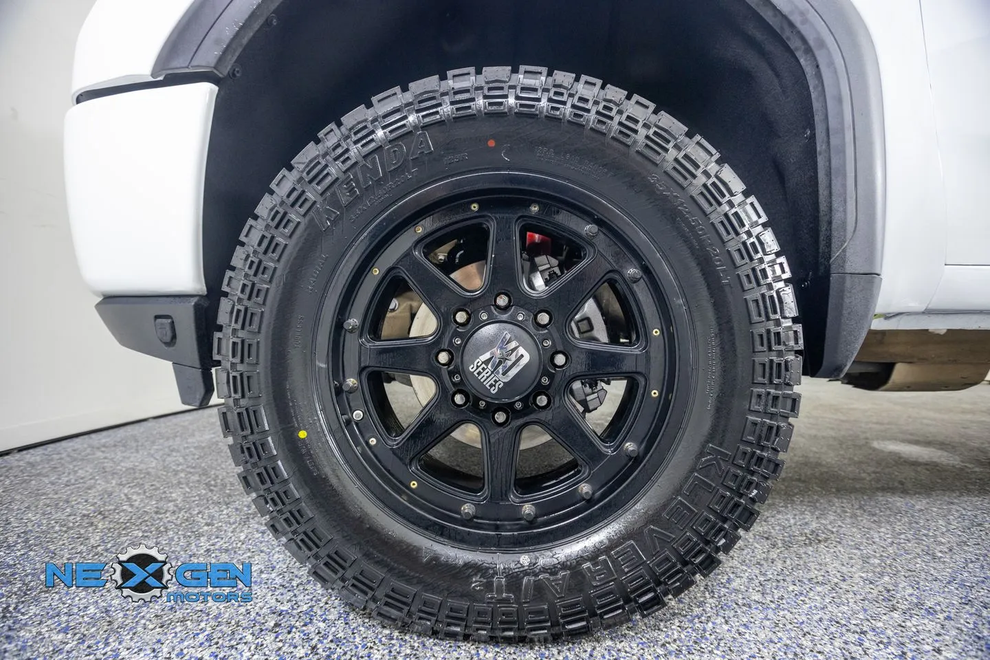GMC Sierra photo 51