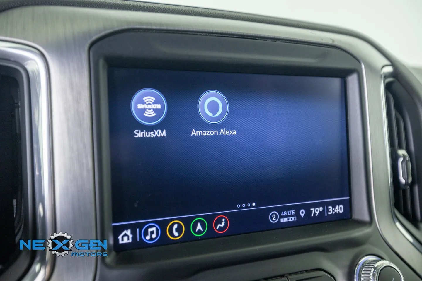 GMC Sierra photo 21