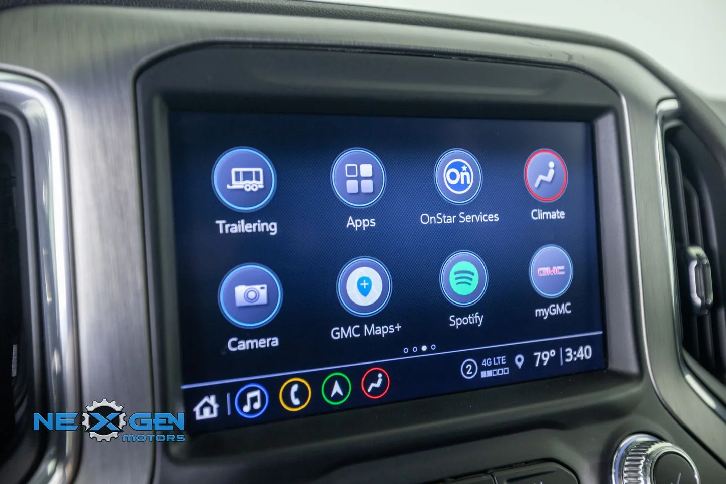GMC Sierra photo 20