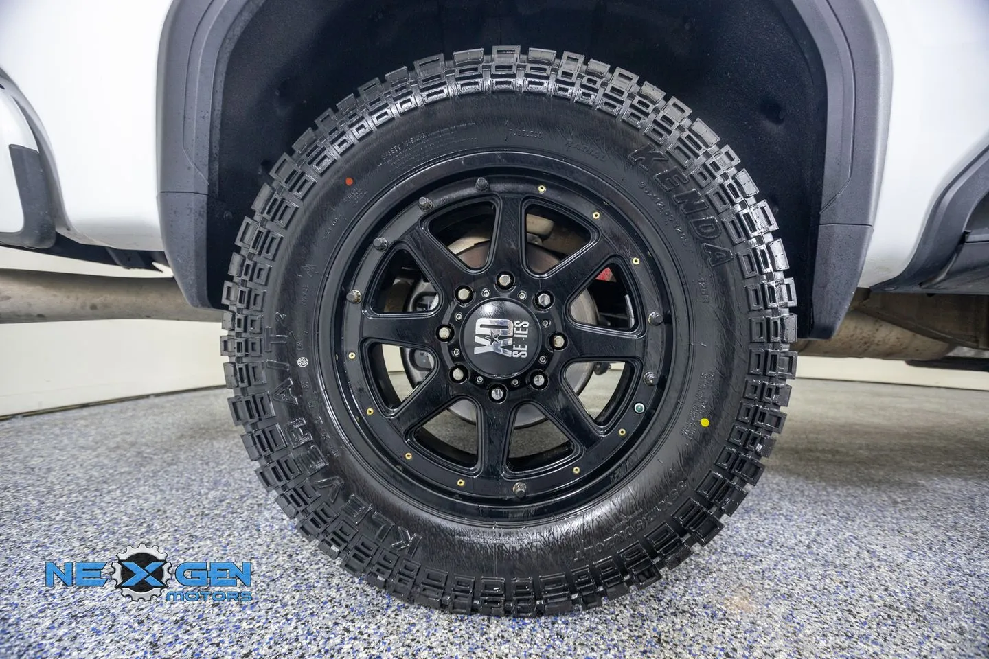 GMC Sierra photo 49