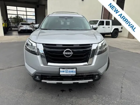 Photos of 2022 Nissan Pathfinder Platinum for sale in Lindon, UT at NeXgen Motors