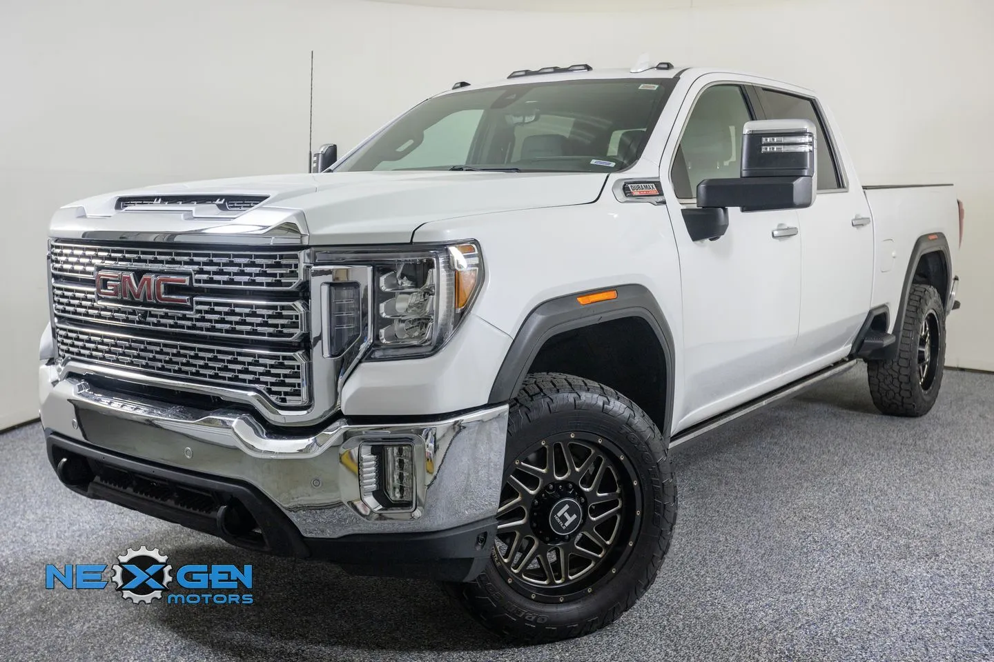 GMC Sierra photo 4
