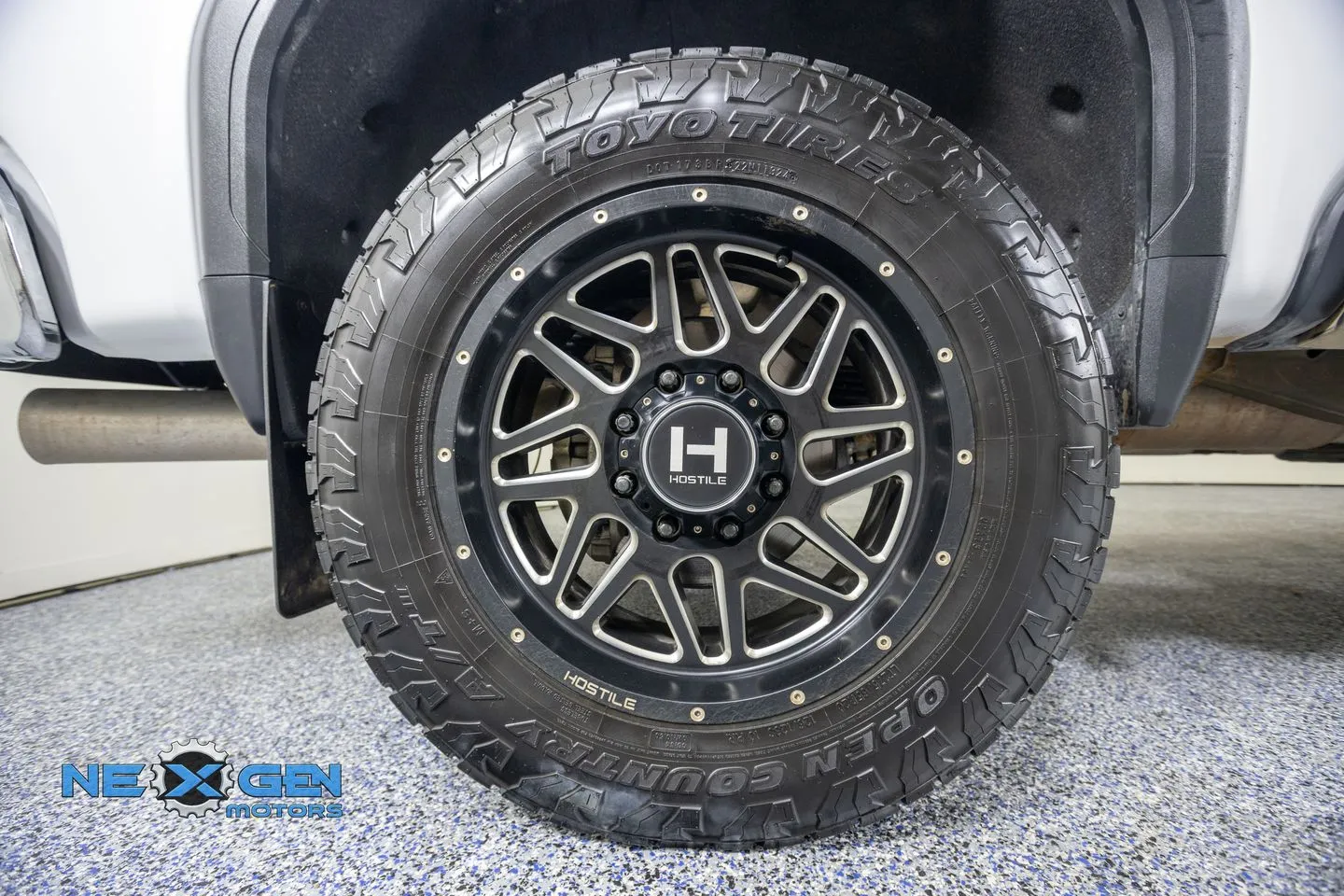 GMC Sierra photo 47