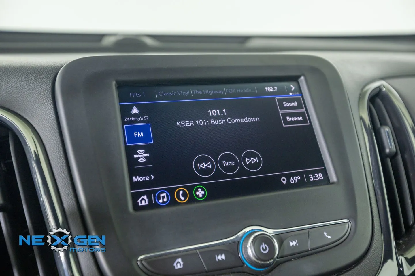 Chevrolet Equinox photo 18