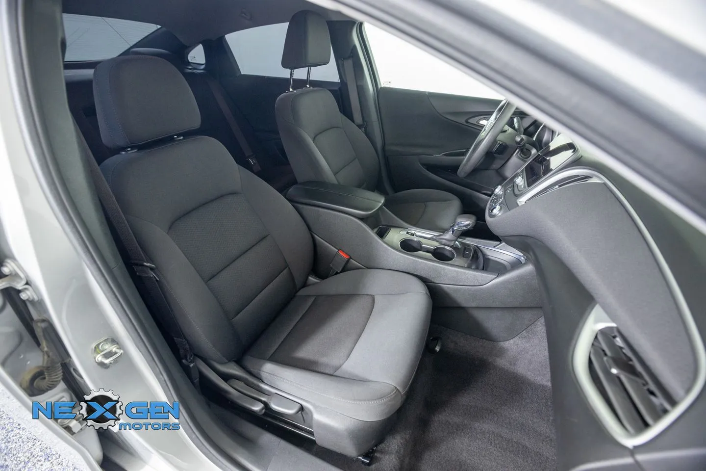 Chevrolet Malibu photo 43