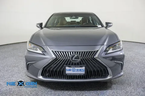 Photos of 2019 Lexus ES 350 Luxury for sale in Lindon, UT at NeXgen Motors
