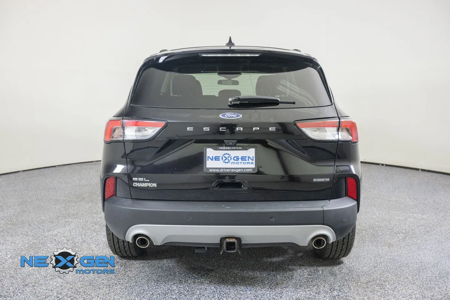 Ford Escape photo 7