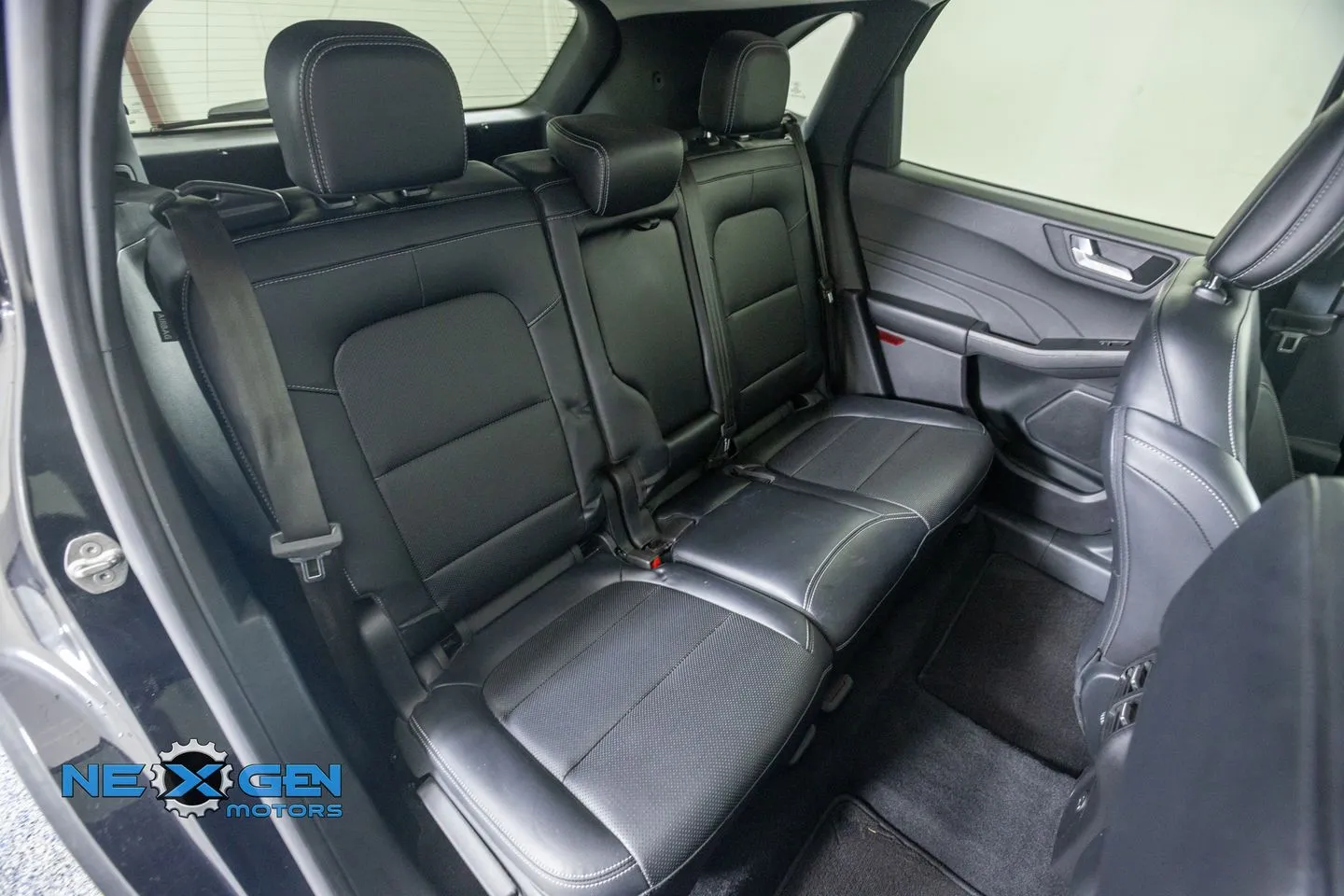 Ford Escape photo 41