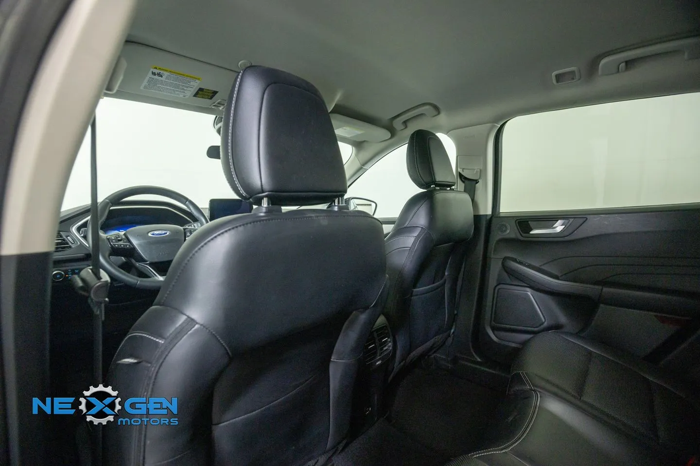 Ford Escape photo 30