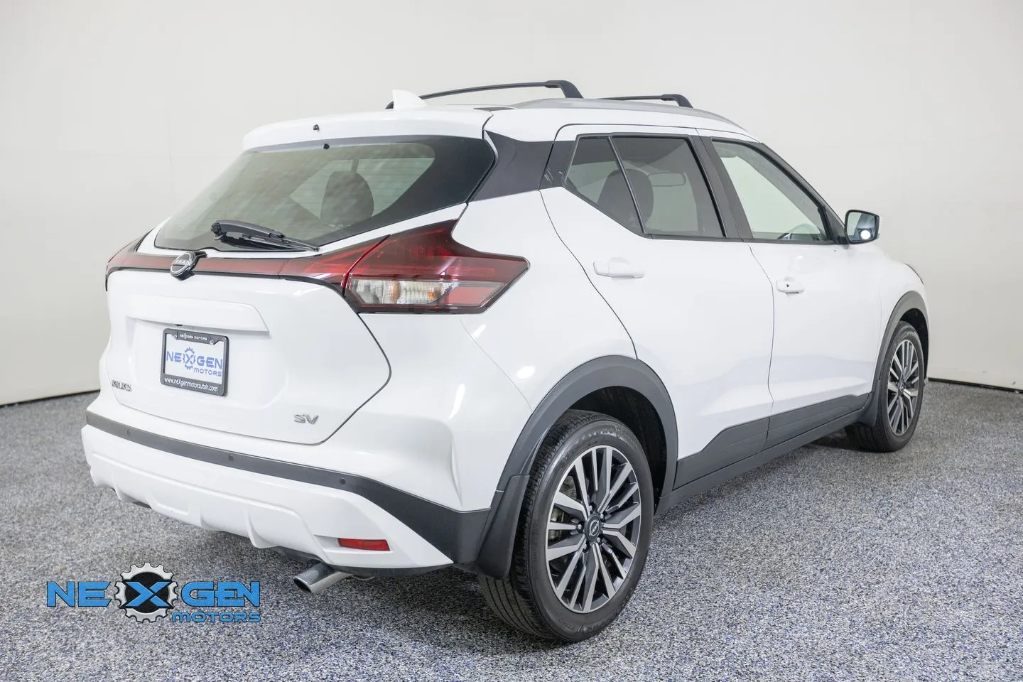 Nissan Kicks photo 8