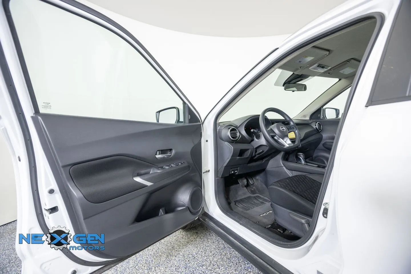 Nissan Kicks photo 10