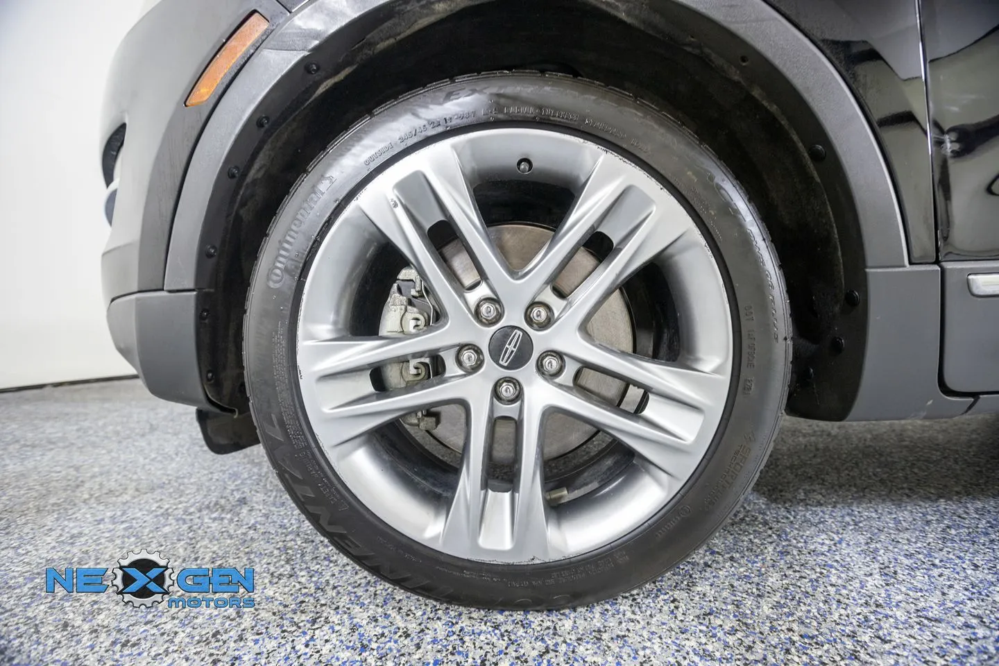Lincoln MKC photo 50
