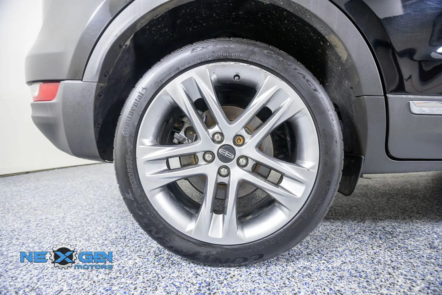 Lincoln MKC photo 48