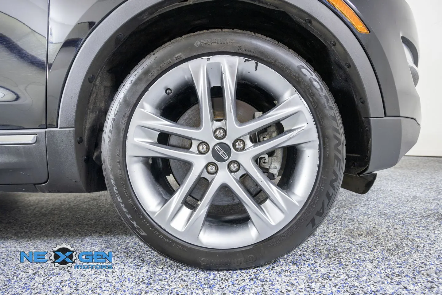 Lincoln MKC photo 47