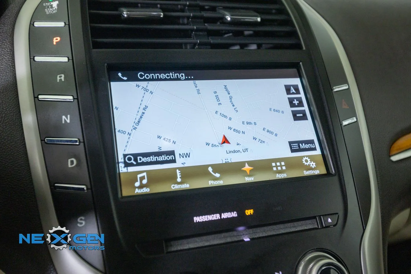 Lincoln MKC photo 21