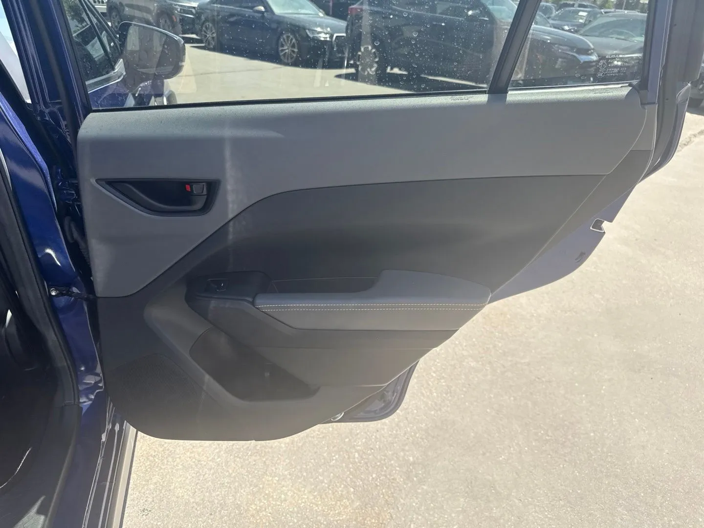 Subaru Crosstrek photo 13
