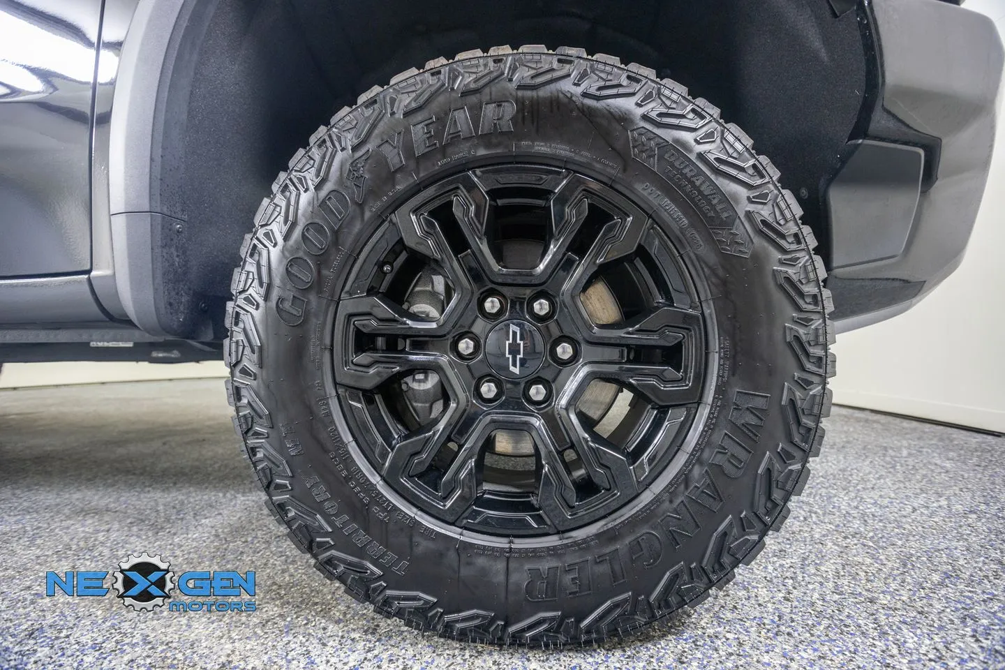 Chevrolet Silverado photo 48