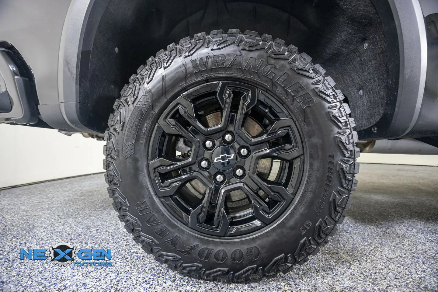 Chevrolet Silverado photo 49