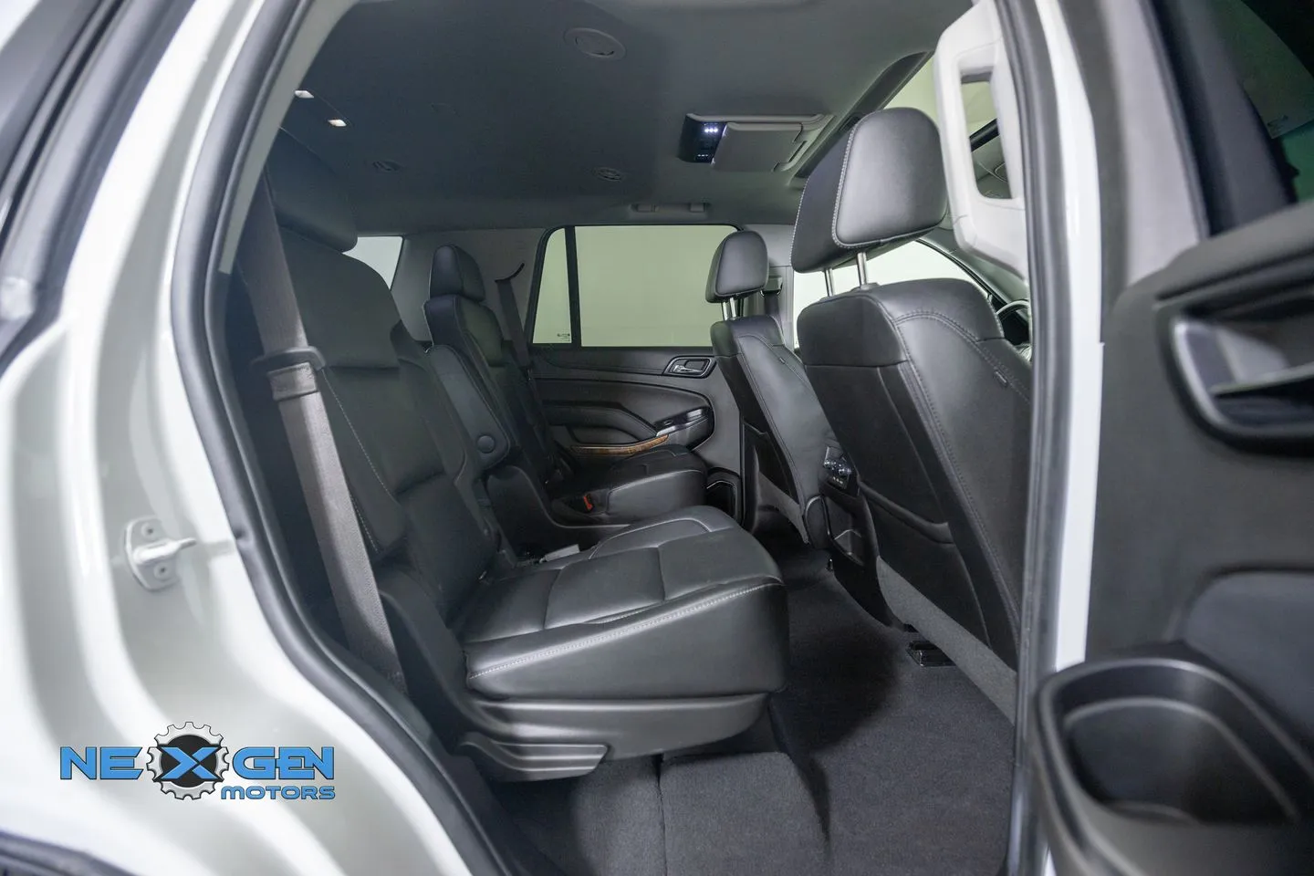 Chevrolet Tahoe photo 37