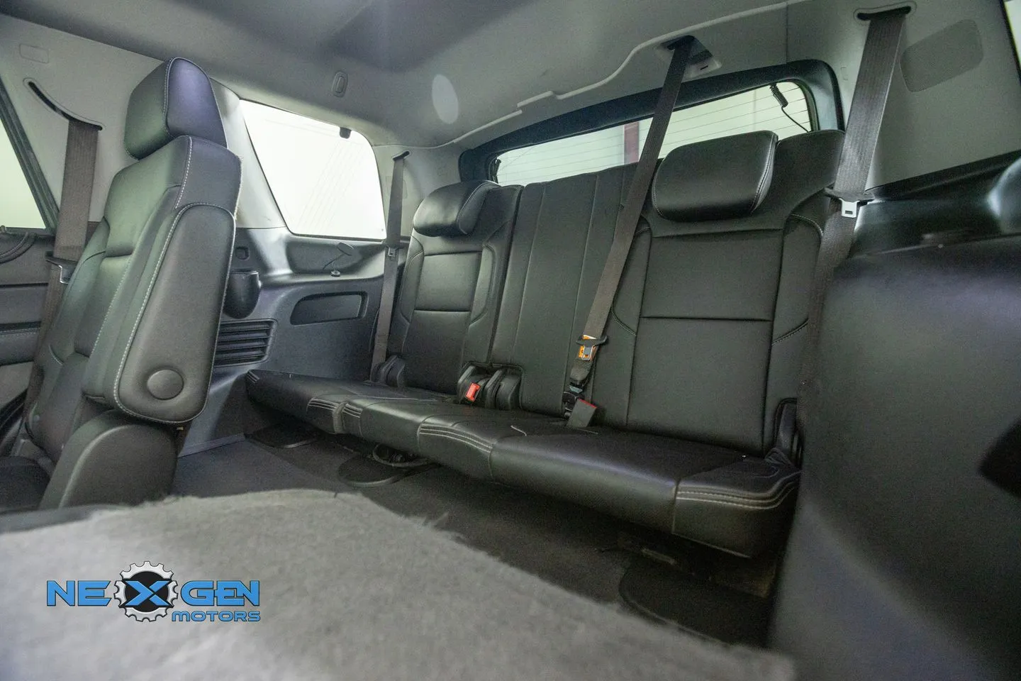 Chevrolet Tahoe photo 28