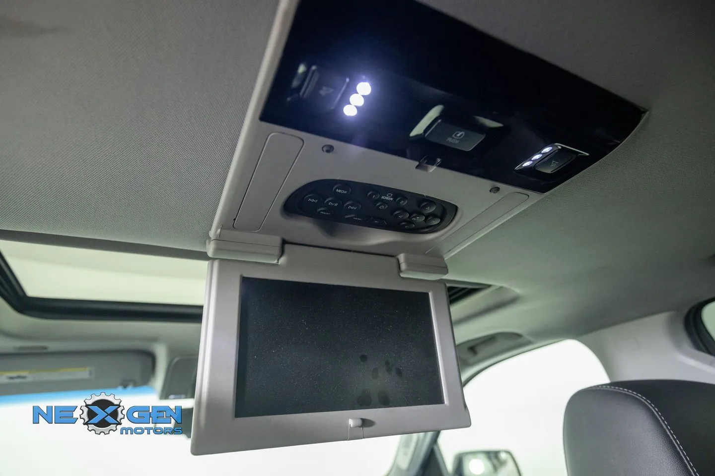 Chevrolet Tahoe photo 30