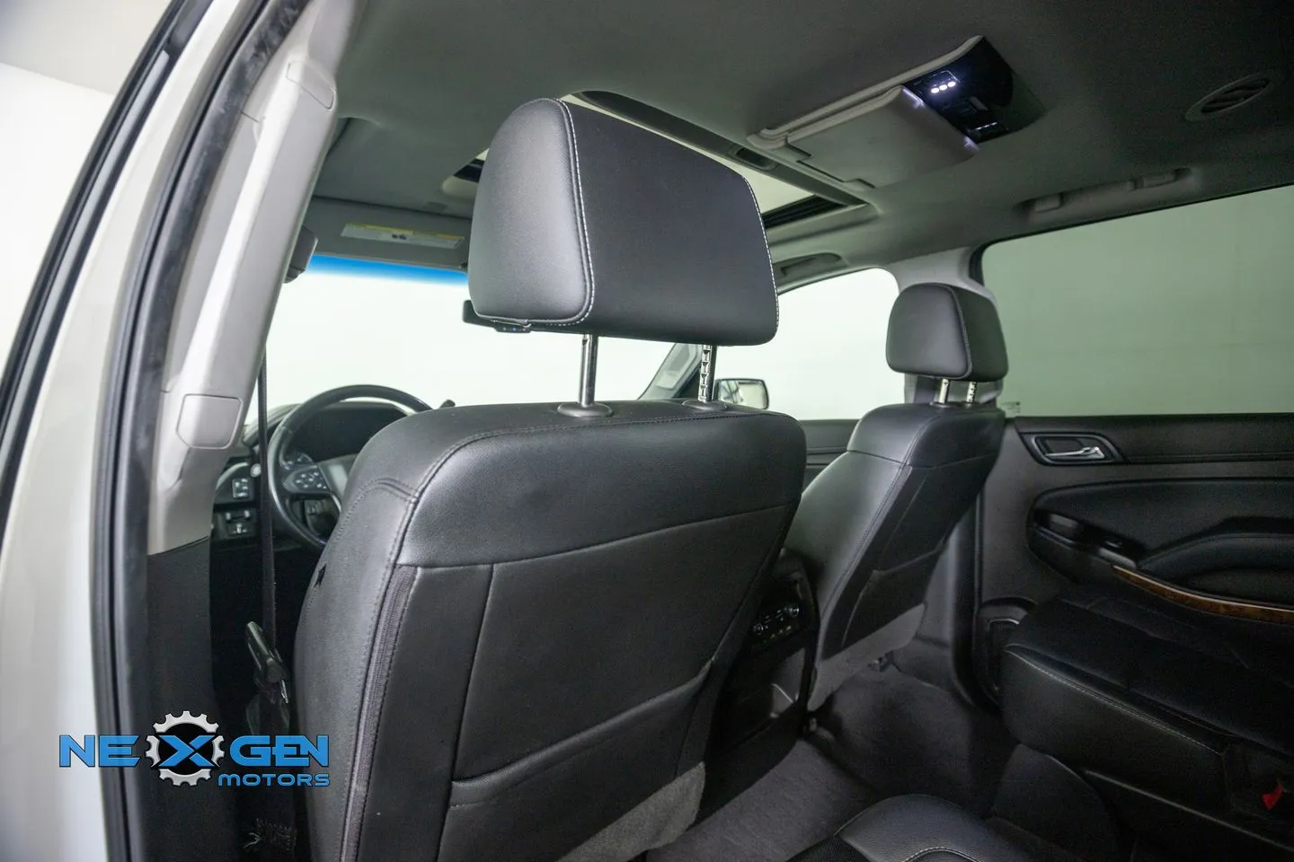Chevrolet Tahoe photo 25