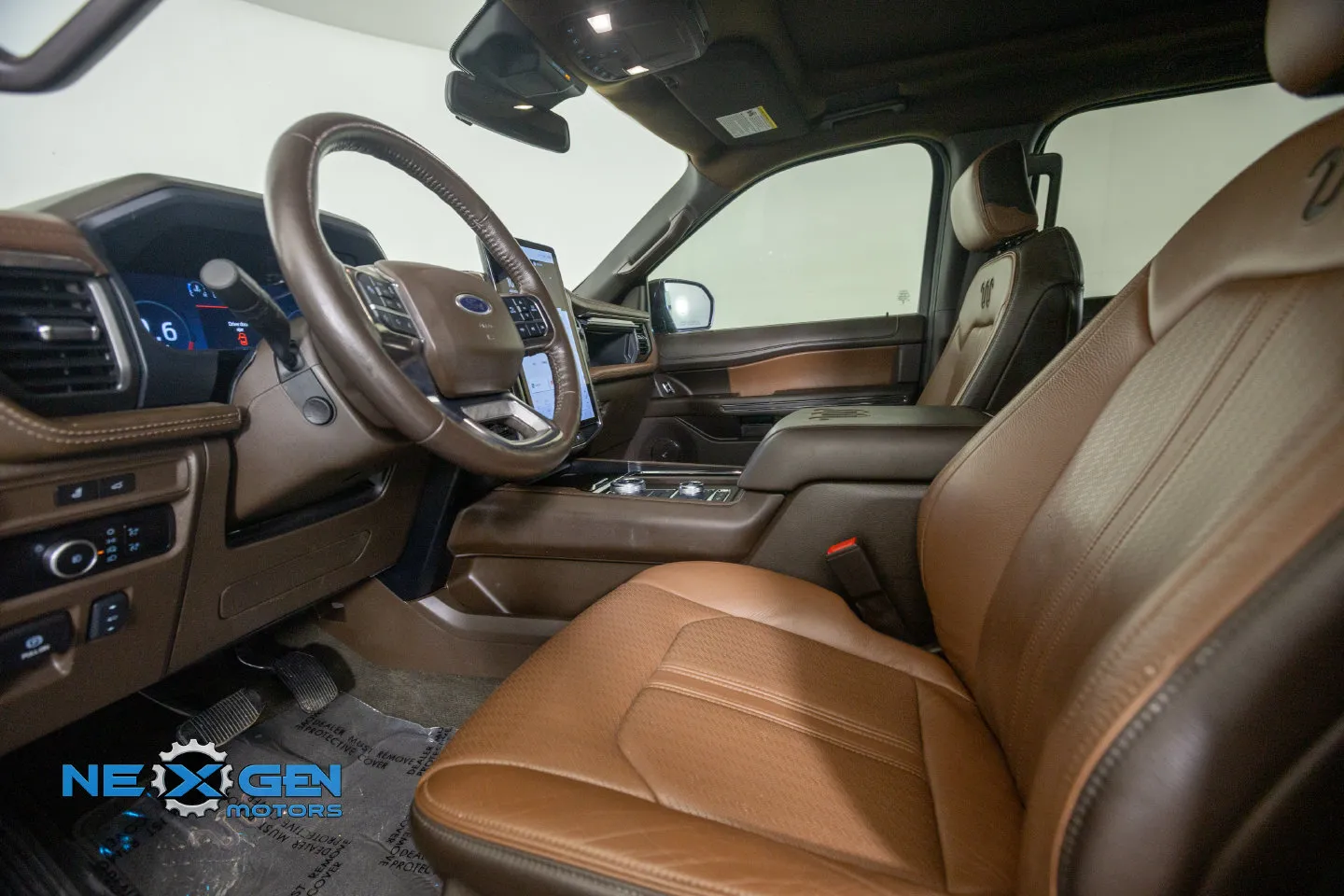 Ford Expedition photo 13