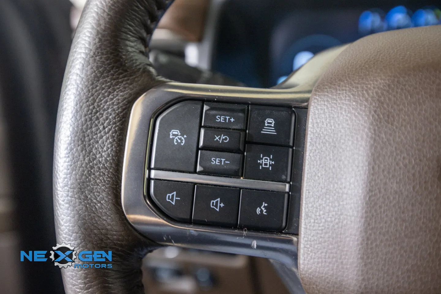 Ford Expedition photo 17