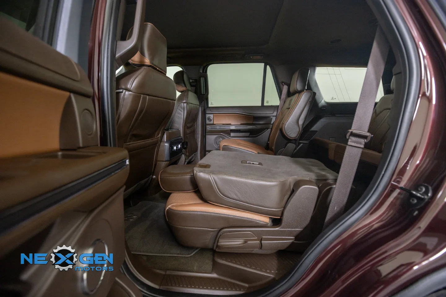 Ford Expedition photo 32