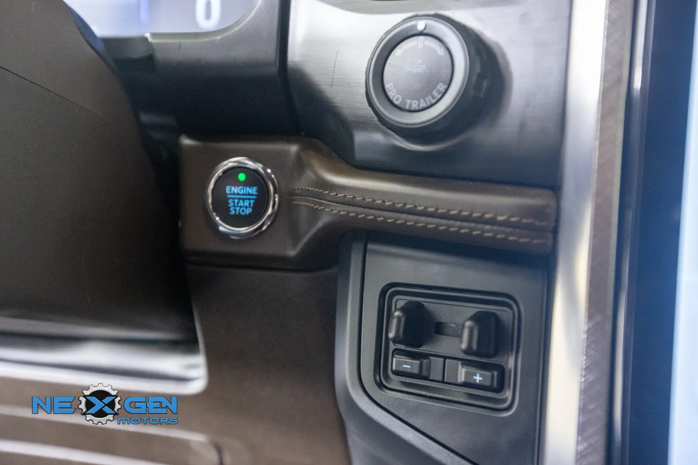 Ford Expedition photo 23