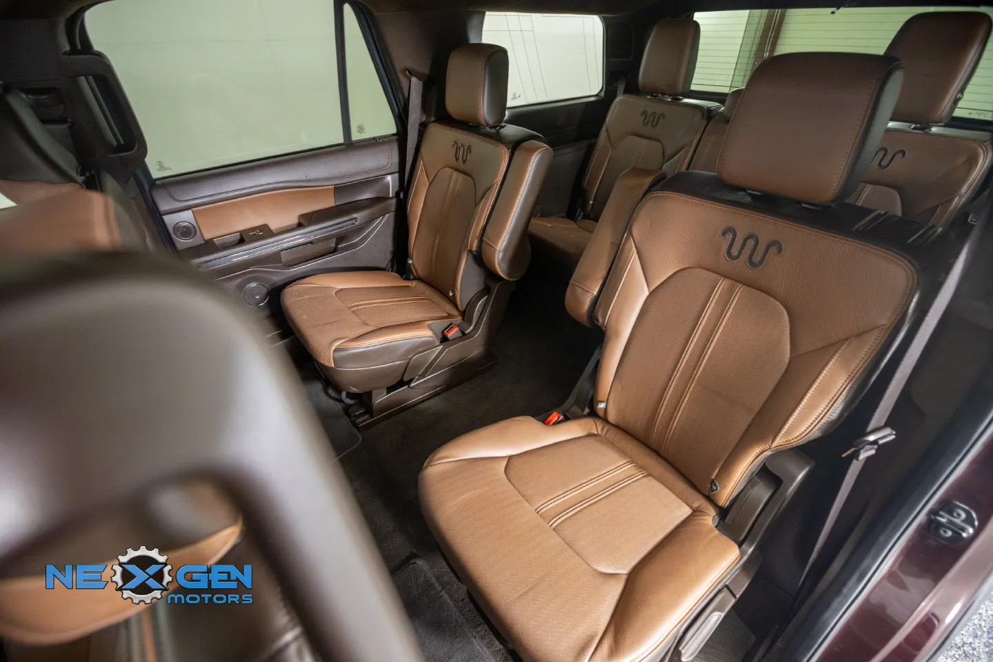 Ford Expedition photo 35
