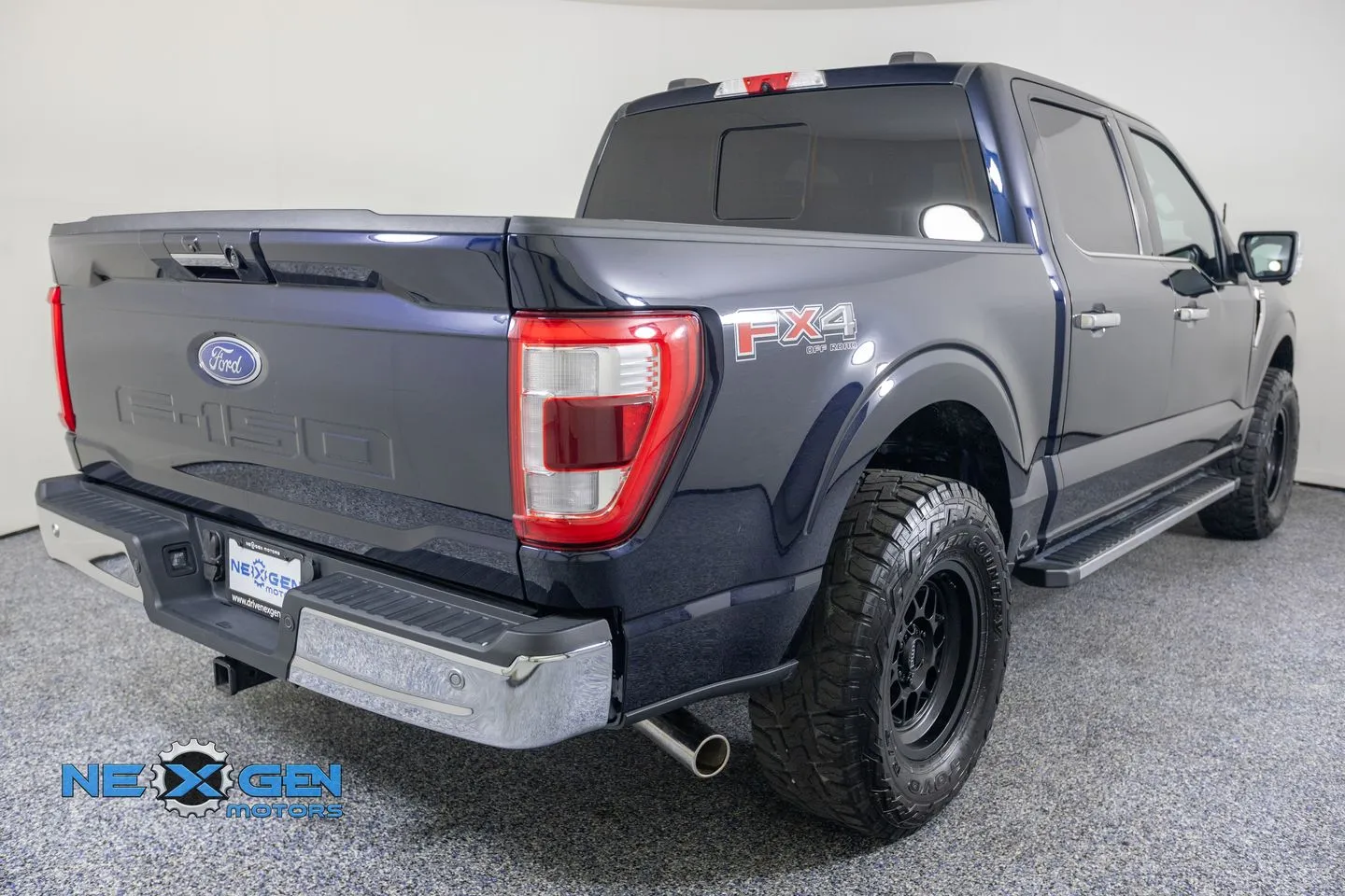 Ford F-150 photo 8