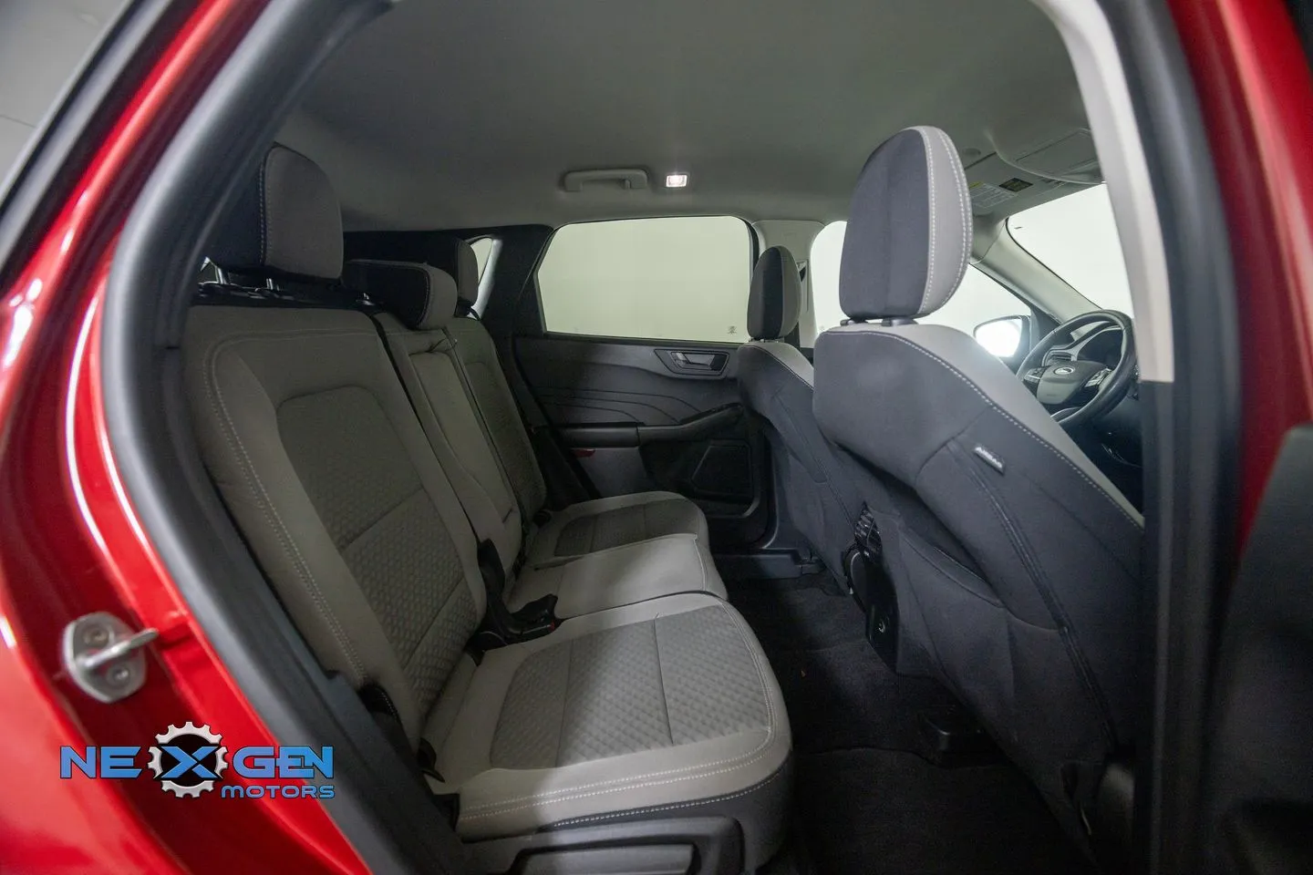 Ford Escape photo 40