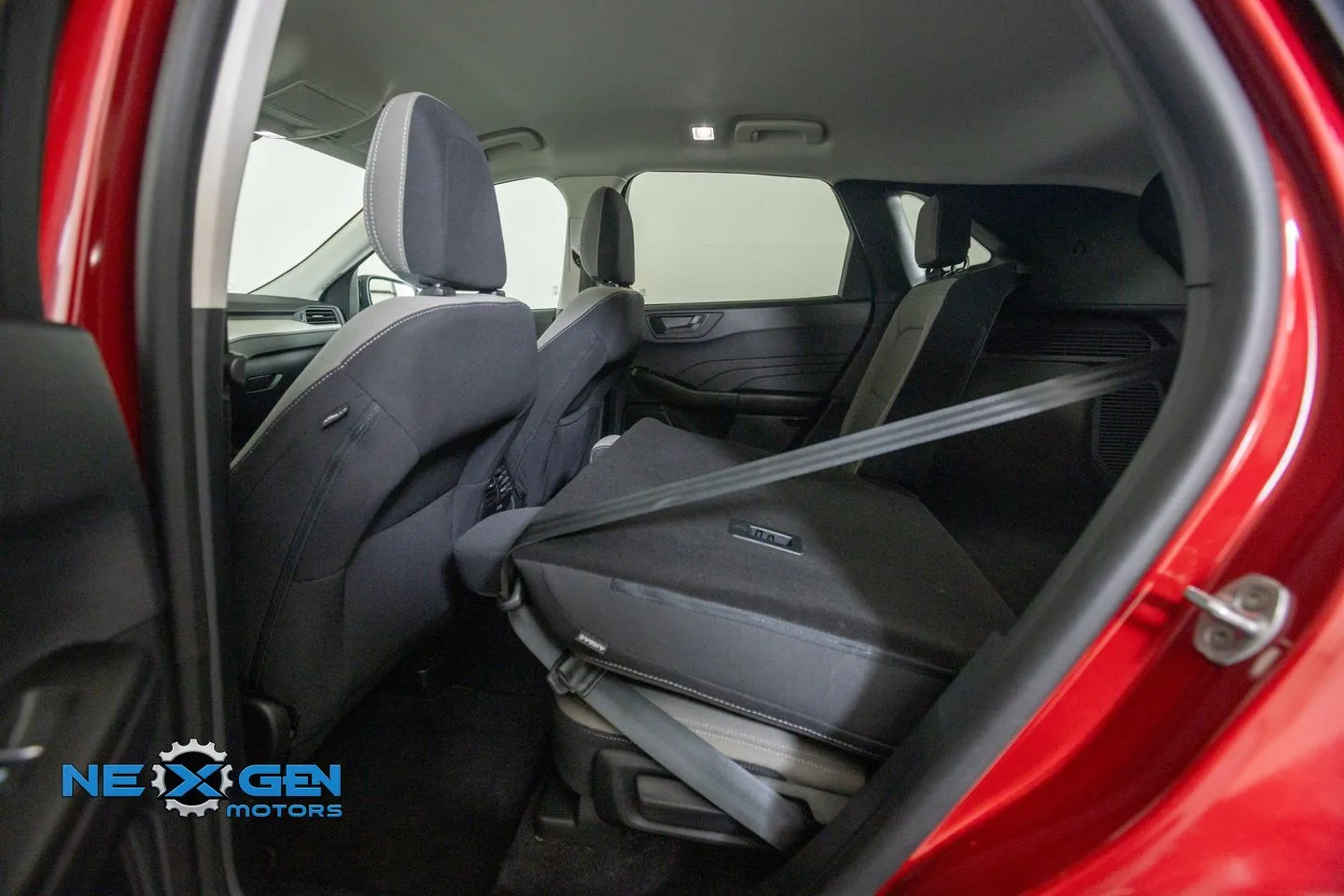 Ford Escape photo 33
