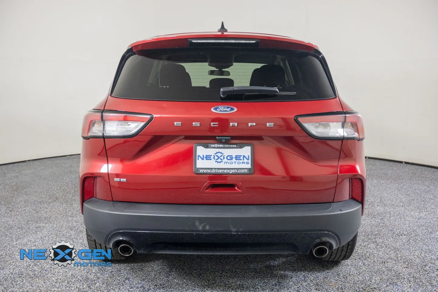 Ford Escape photo 7