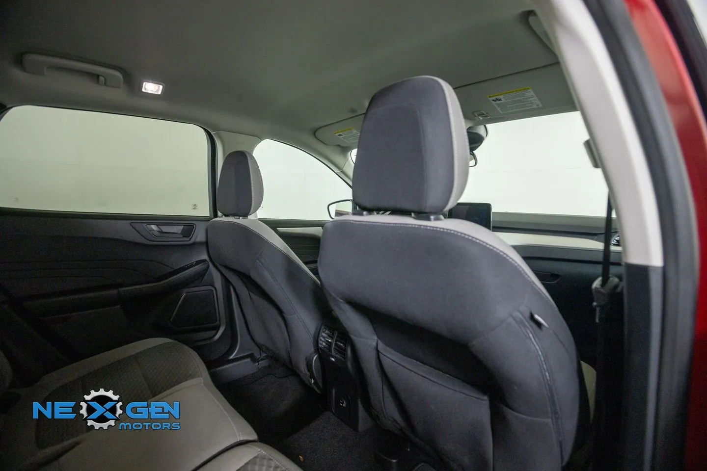 Ford Escape photo 39