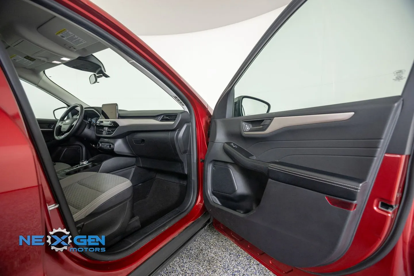 Ford Escape photo 43
