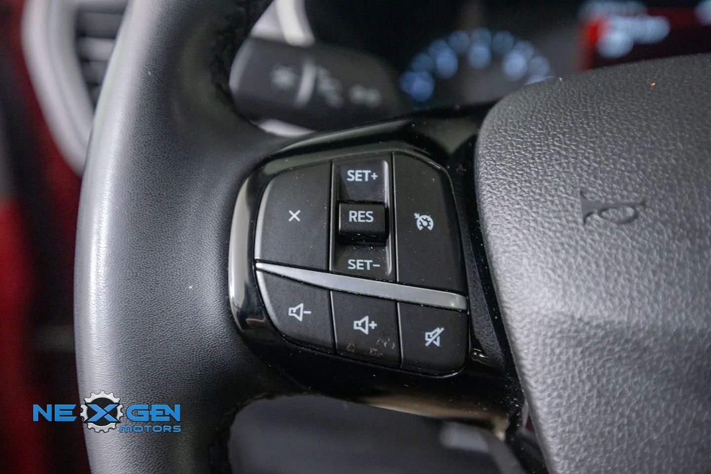 Ford Escape photo 15