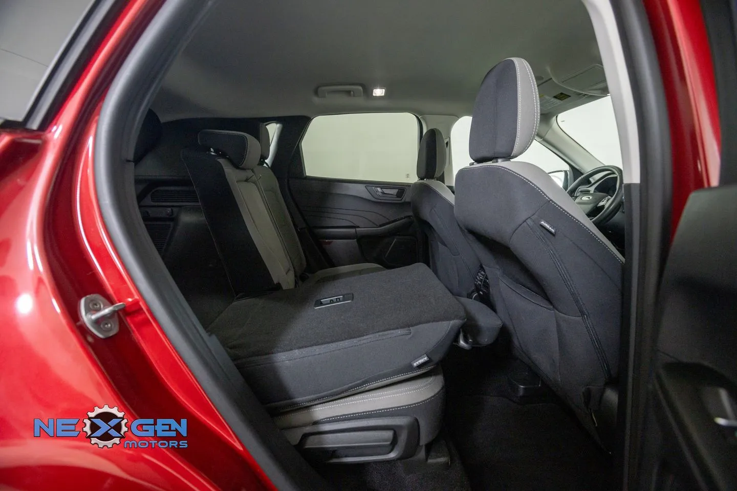 Ford Escape photo 41
