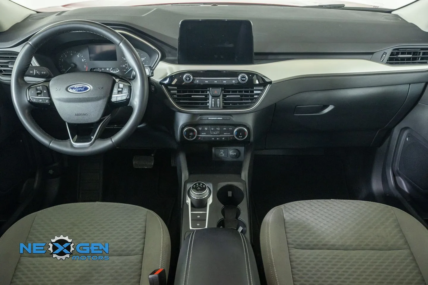 Ford Escape photo 34