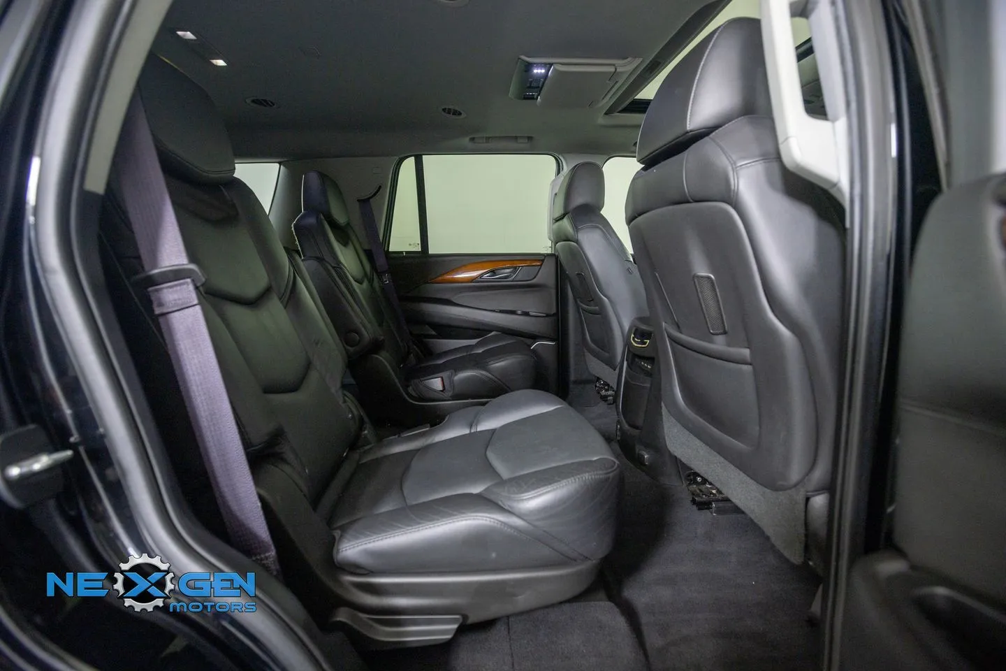 Cadillac Escalade photo 39