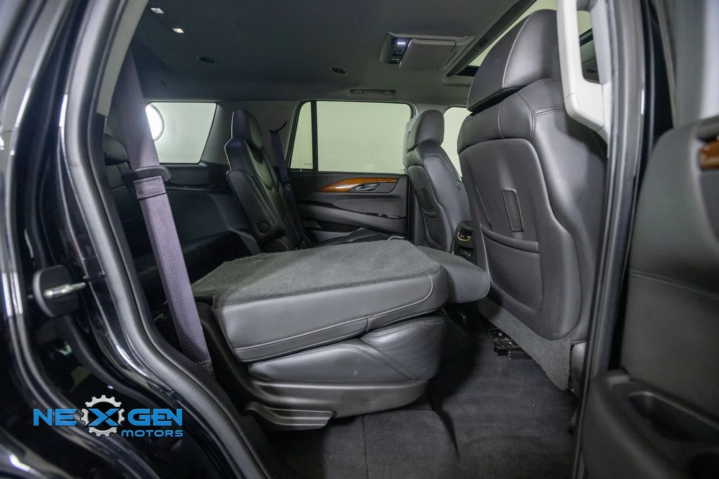 Cadillac Escalade photo 40