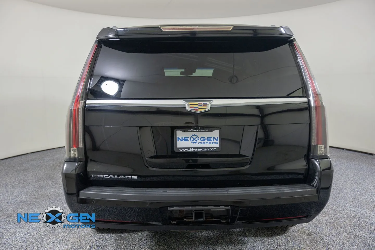 Cadillac Escalade photo 7