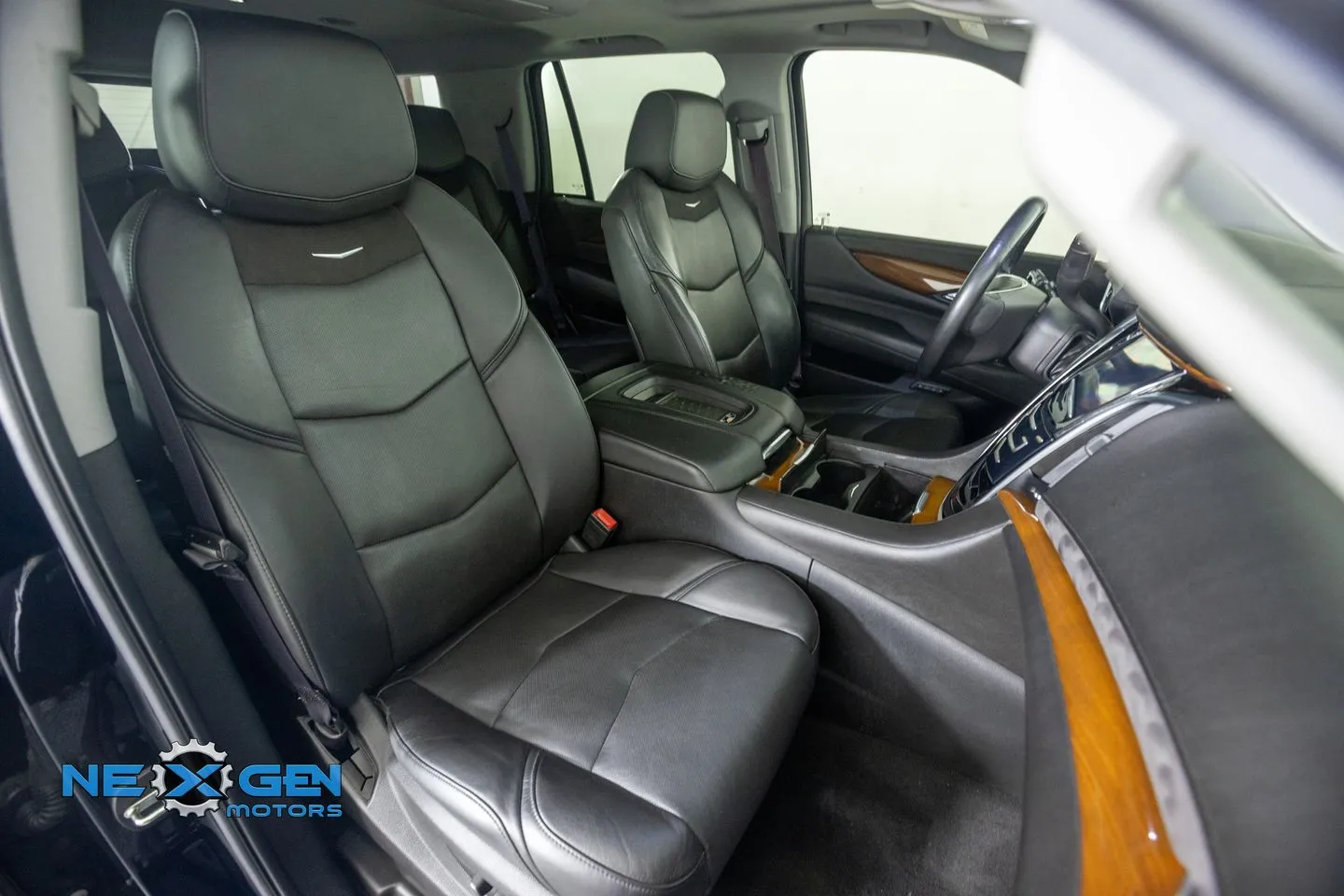 Cadillac Escalade photo 46